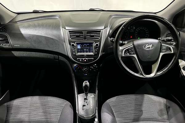 2017 Hyundai Accent Sport RB6