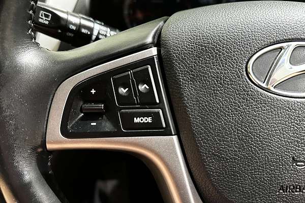 2017 Hyundai Accent Sport RB6