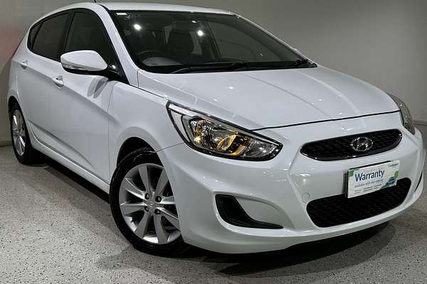 2017 Hyundai Accent Sport RB6