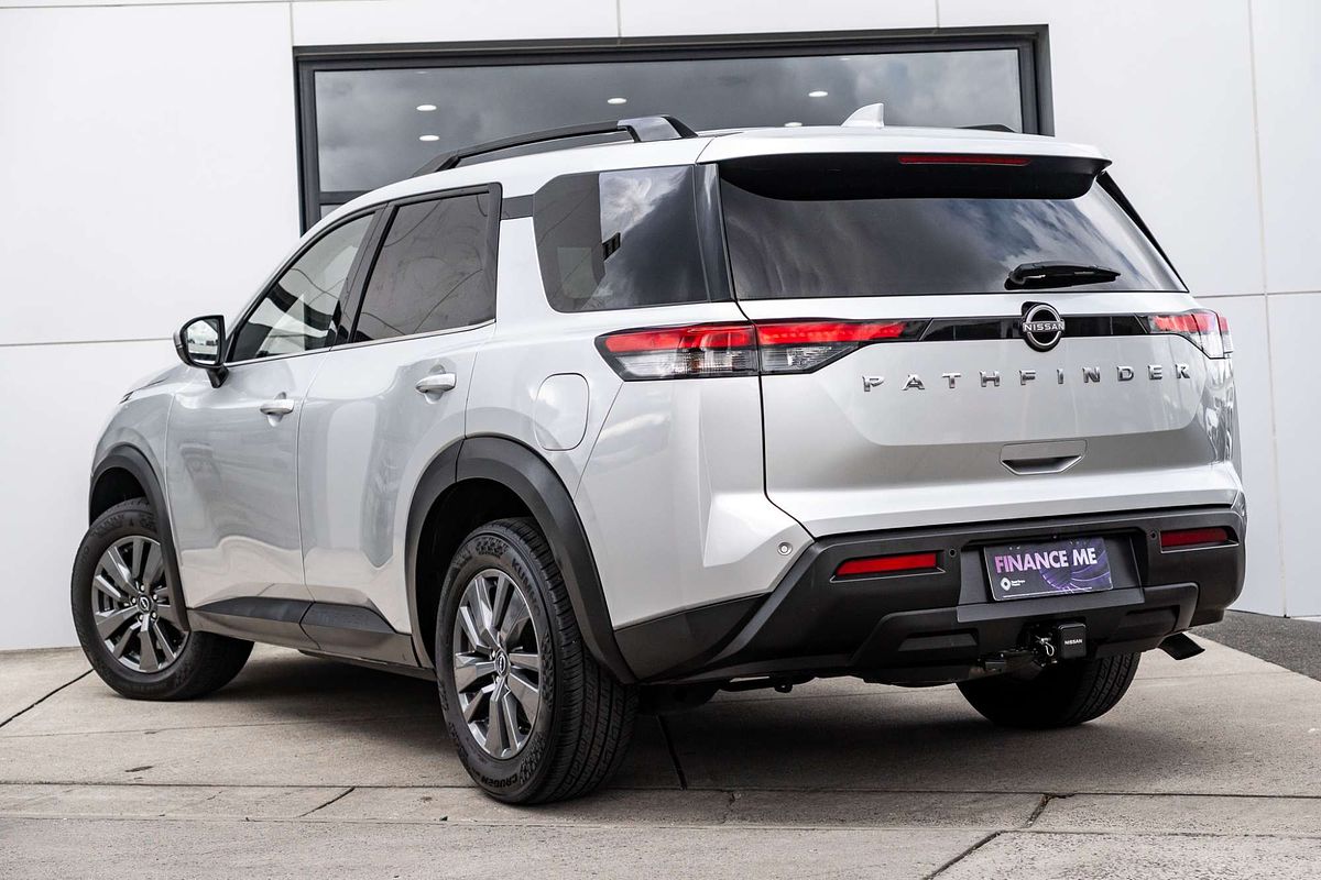 2023 Nissan Pathfinder ST-L R53