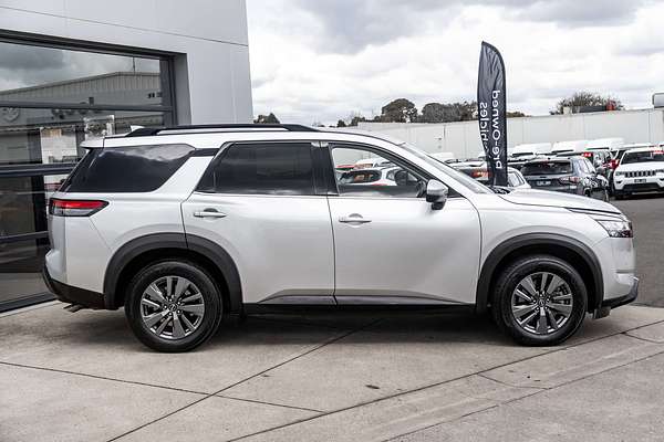 2023 Nissan Pathfinder ST-L R53