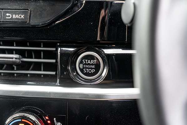 2023 Nissan Pathfinder ST-L R53