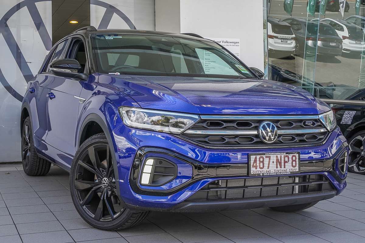 2025 Volkswagen T-Roc 140TSI R-Line D11
