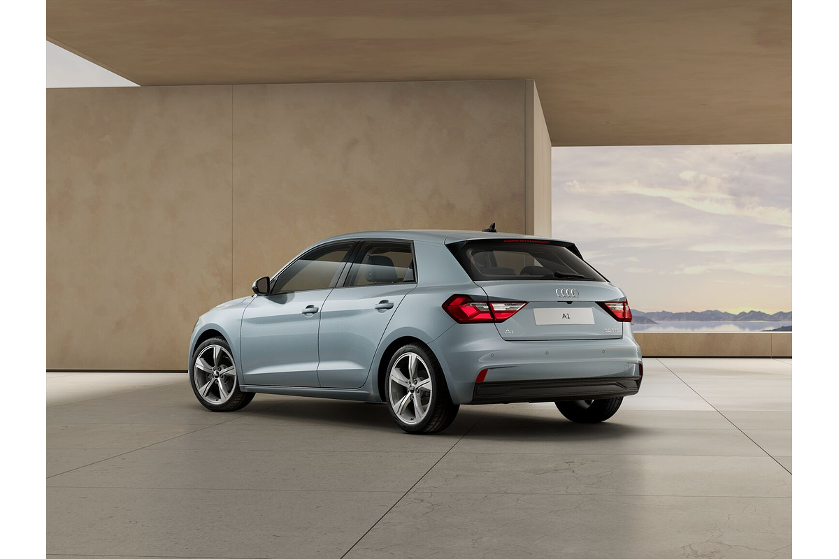 2025 Audi A1 35 TFSI S line edition GB