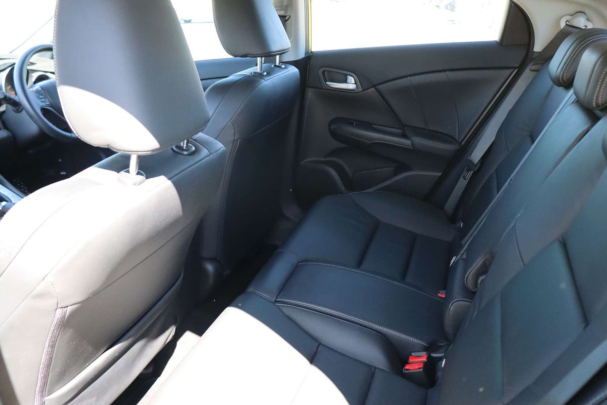 2012 Honda Civic VTi-L 9th Gen Ser II
