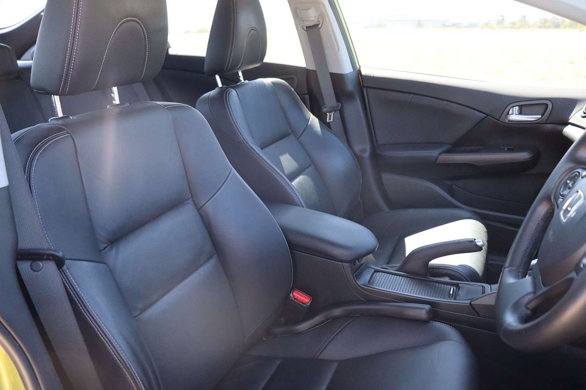 2012 Honda Civic VTi-L 9th Gen Ser II