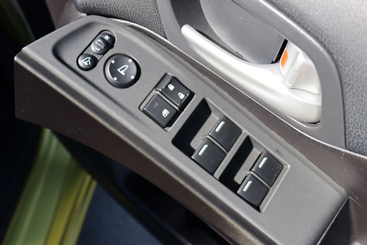 2012 Honda Civic VTi-L 9th Gen Ser II