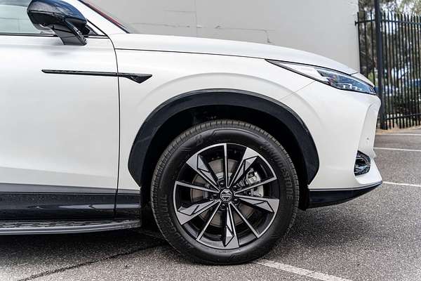 2025 MG HS Super Hybrid Essence AS33P