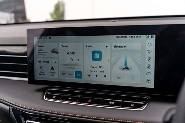 2025 MG HS Super Hybrid Essence AS33P