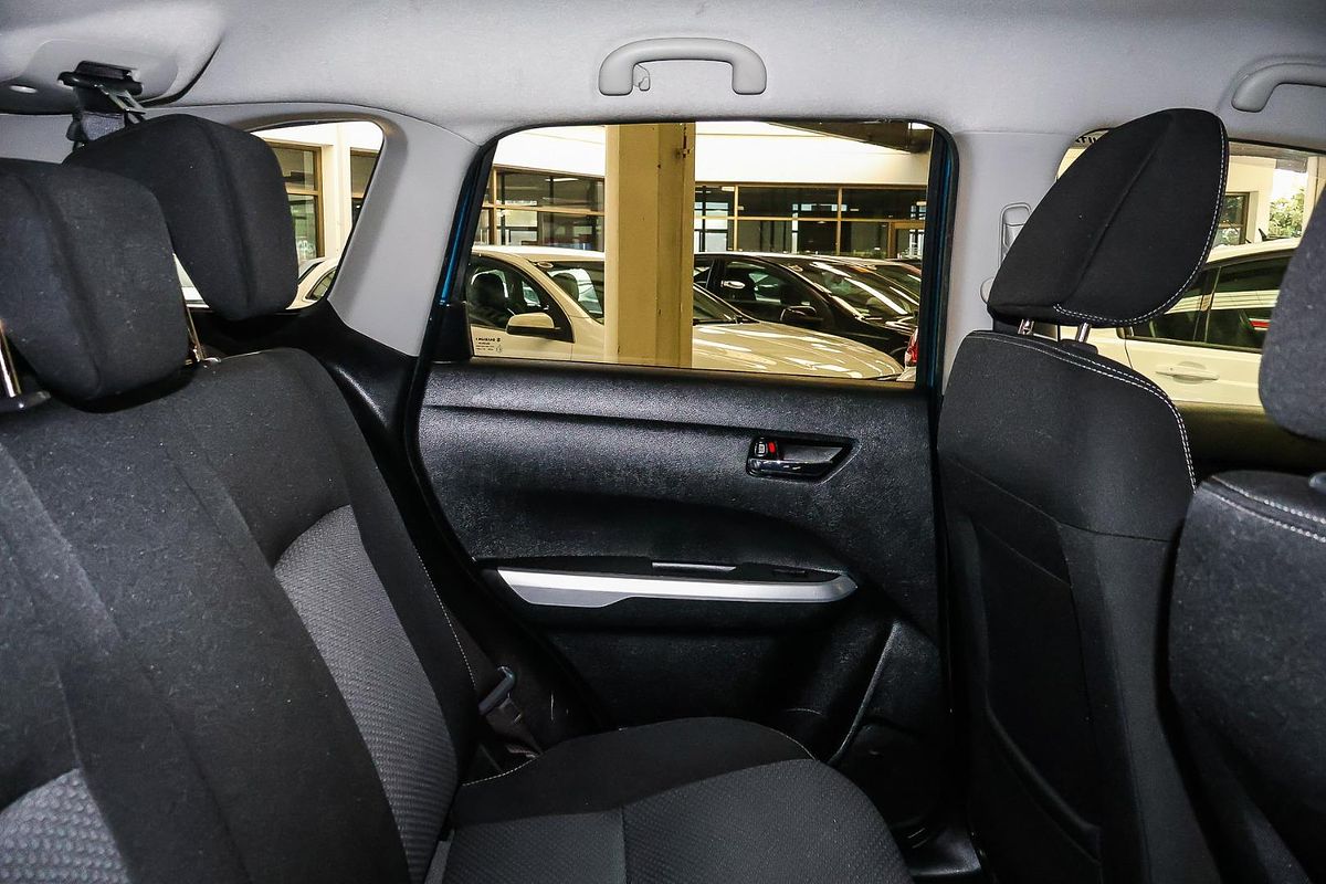 2017 Suzuki Vitara RT-S LY