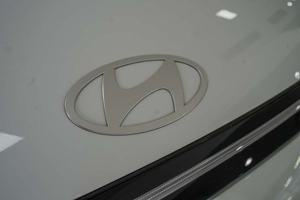 2025 Hyundai Kona Premium SX2.V3