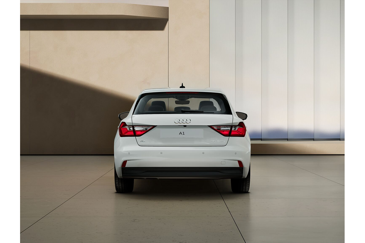 2025 Audi A1 35 TFSI S line edition GB