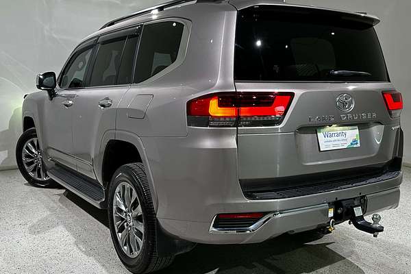 2024 Toyota Landcruiser Sahara ZX FJA300R