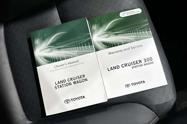 2024 Toyota Landcruiser Sahara ZX FJA300R