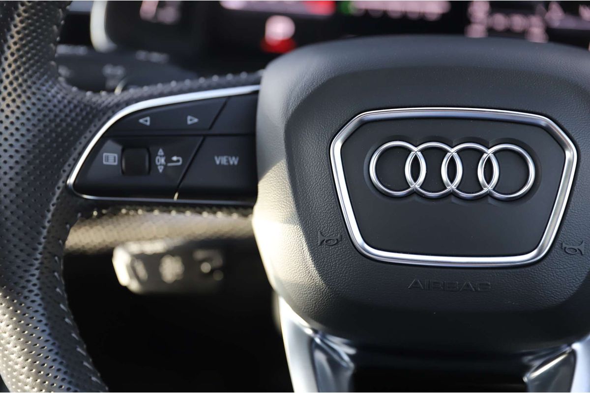 2020 Audi SQ8 TDI F1