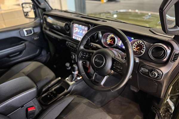 2022 Jeep Wrangler Unlimited Night Eagle JL