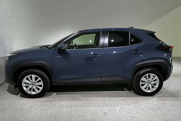2024 Toyota Yaris Cross GXL MXPJ10R