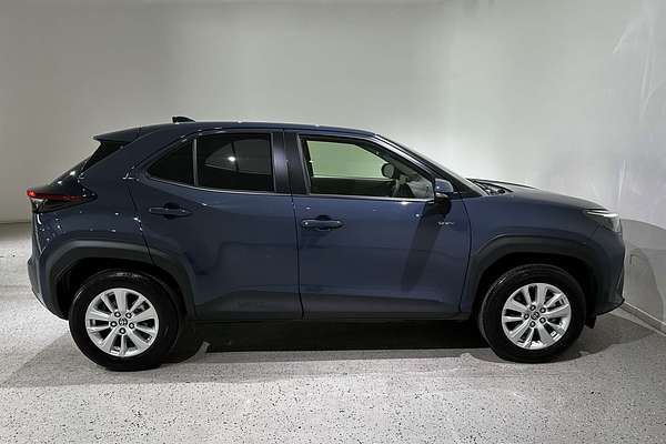 2024 Toyota Yaris Cross GXL MXPJ10R