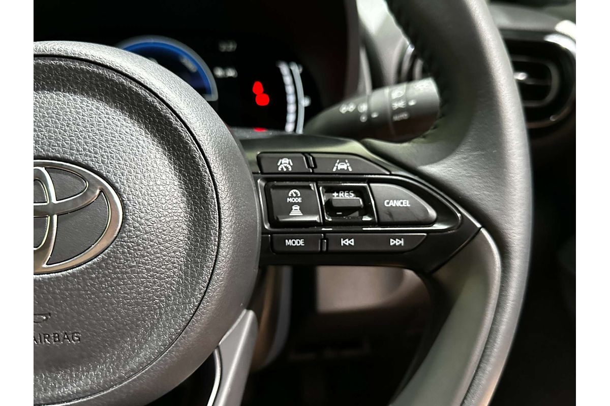 2024 Toyota Yaris Cross GXL MXPJ10R