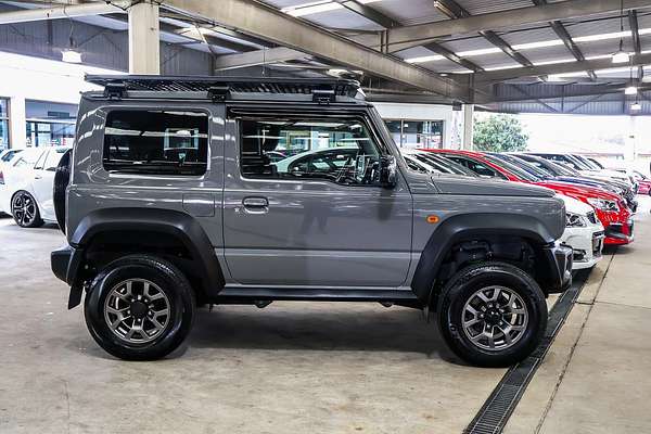 2023 Suzuki Jimny GLX GJ