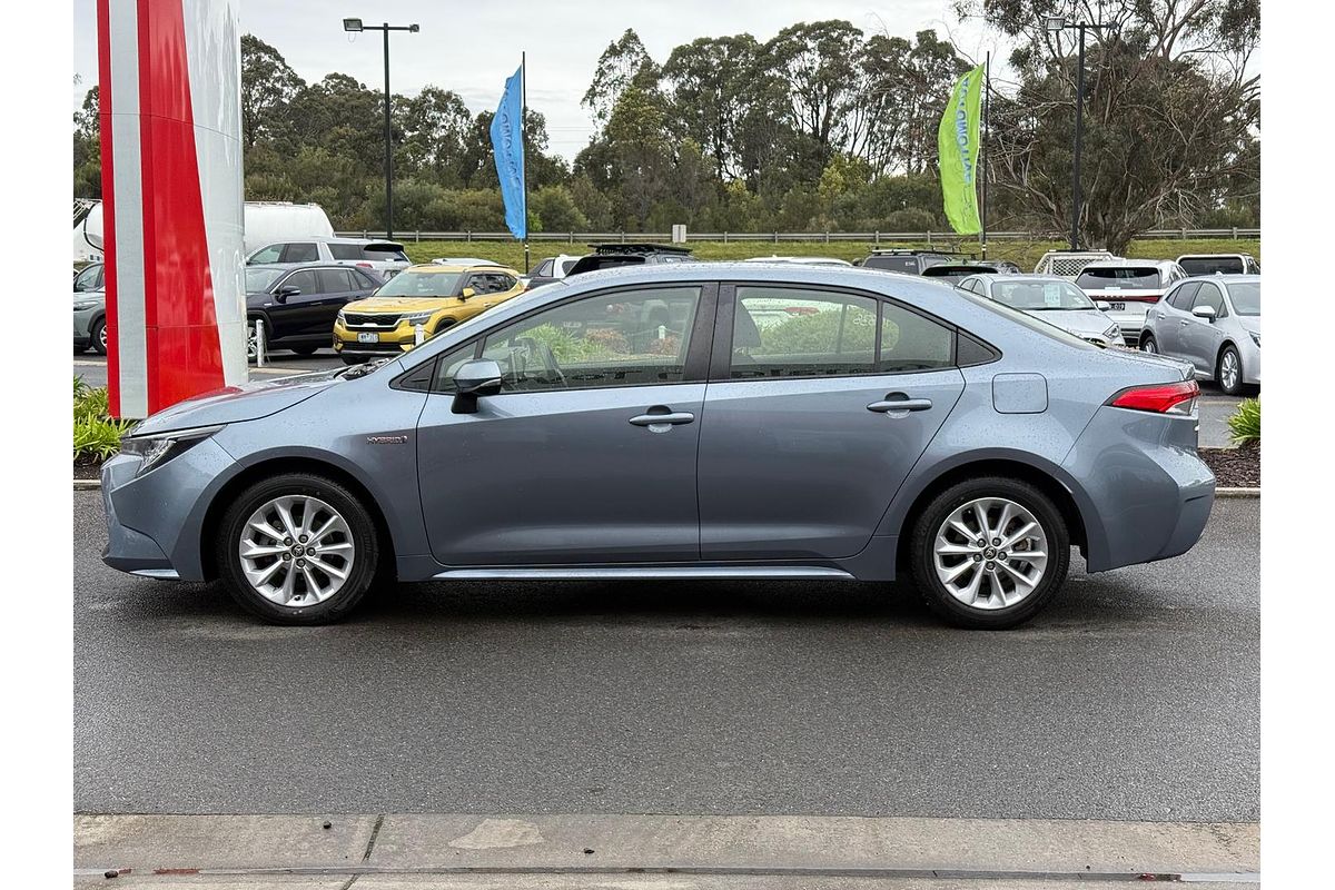 2022 Toyota Corolla Ascent Sport Hybrid ZWE211R