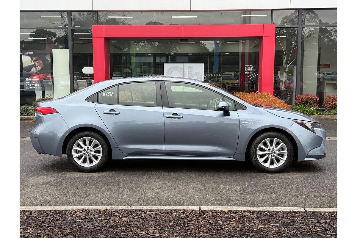 2022 Toyota Corolla Ascent Sport Hybrid ZWE211R