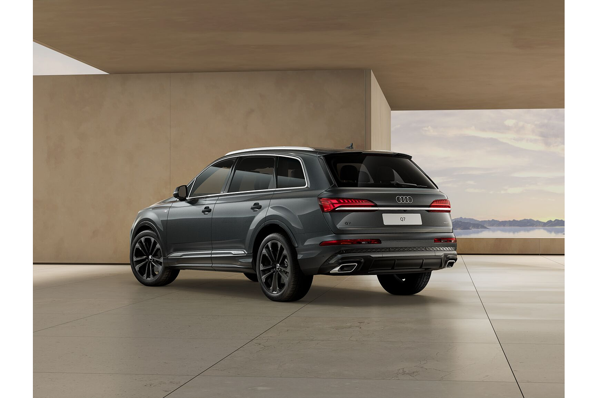 2025 Audi Q7 55 TFSI S line 4M