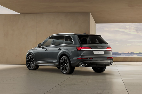 2025 Audi Q7 55 TFSI S line 4M