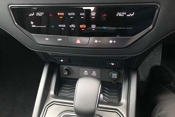 2025 KGM SsangYong Musso Ultimate Q261 4X4 LWB
