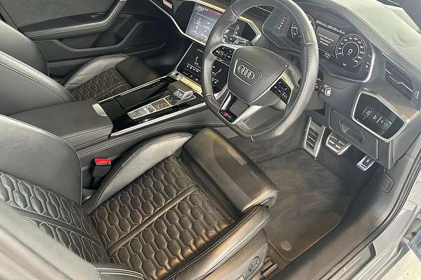 2021 Audi RS6 C8