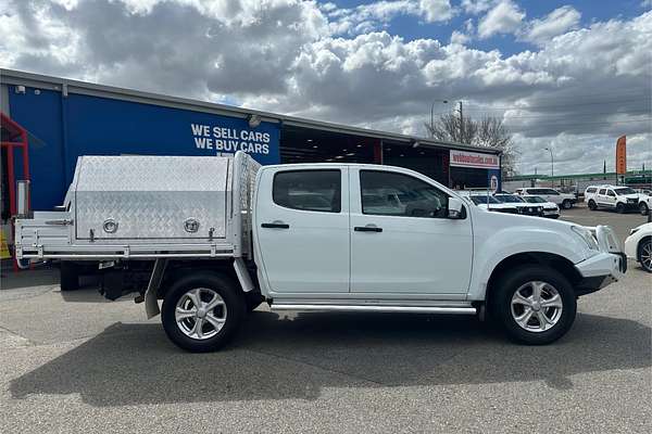 2018 Isuzu D-MAX SX 4X4