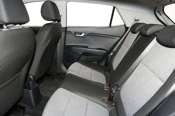 2024 Kia Stonic S YB