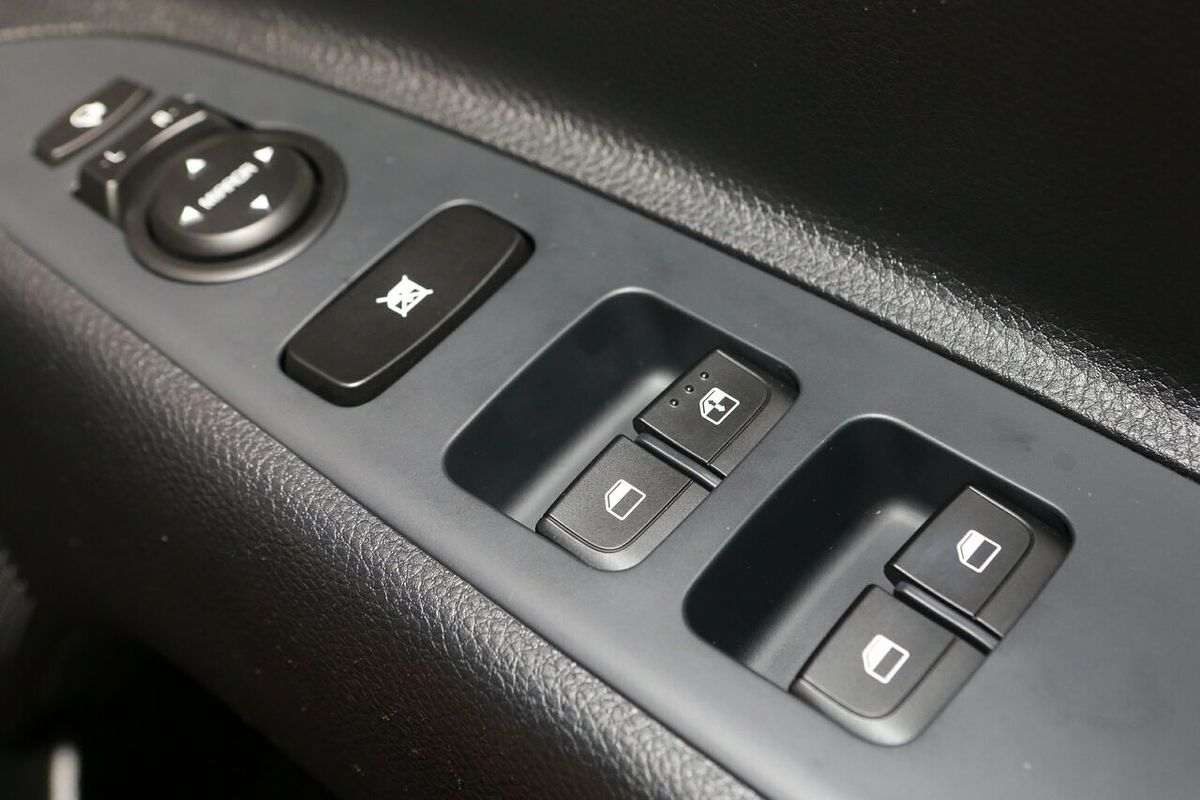 2024 Kia Stonic S YB