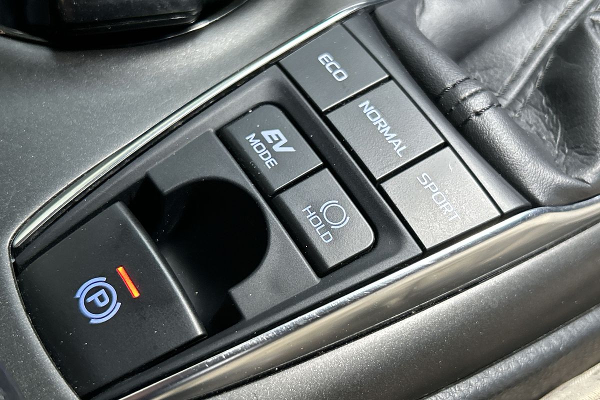 2023 Toyota Camry Ascent AXVH70R