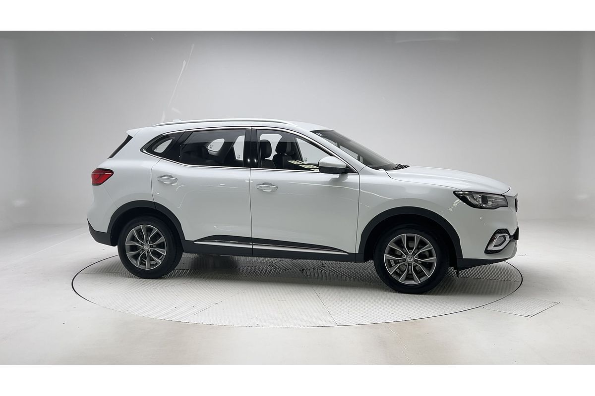2022 MG HS Vibe SAS23