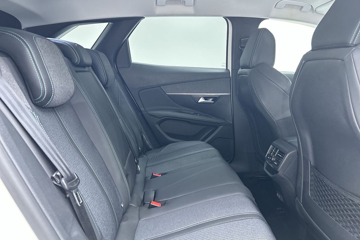 2020 Peugeot 3008 Allure P84