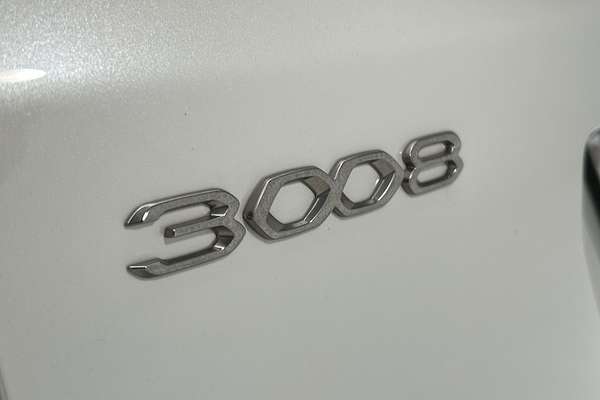 2020 Peugeot 3008 Allure P84