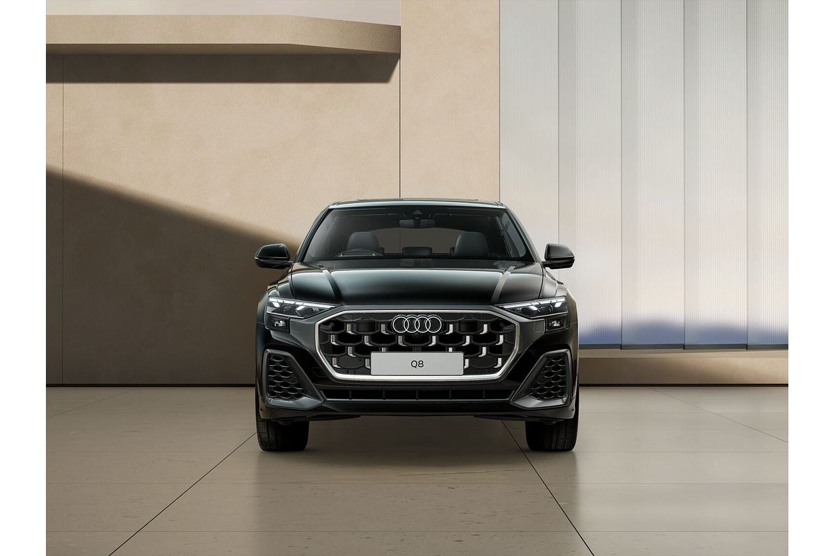 2025 Audi Q8 55 TFSI S line F1
