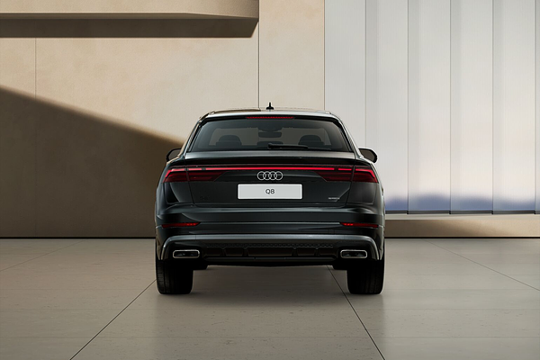 2025 Audi Q8 55 TFSI S line F1