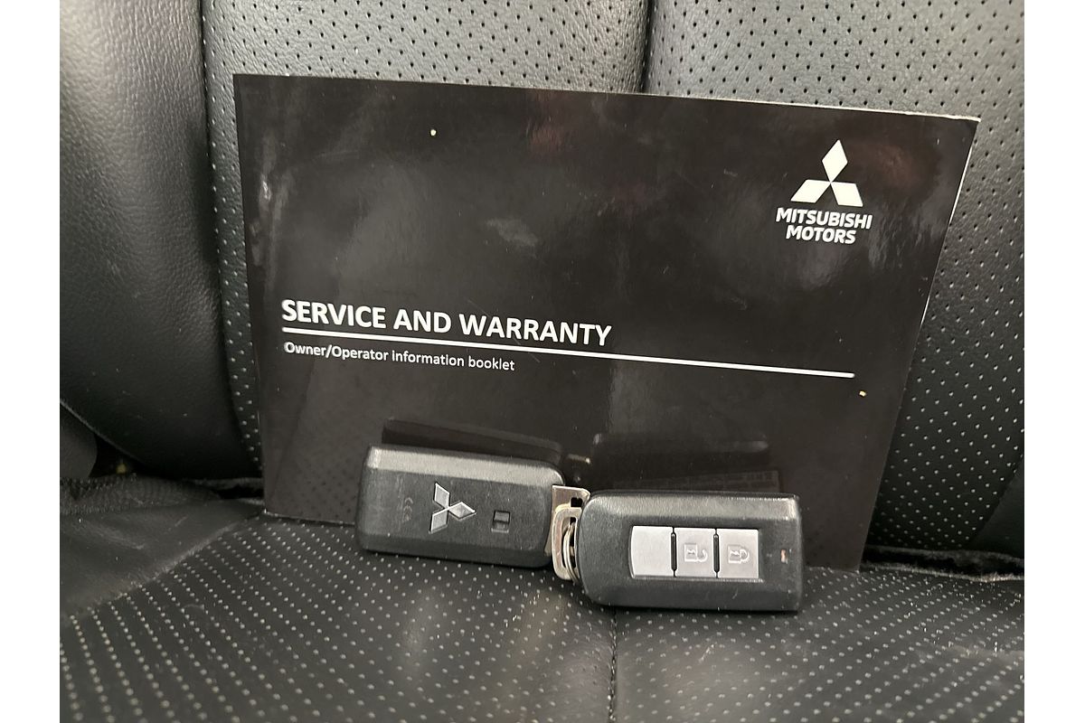2022 Mitsubishi Triton GSR MR 4X4