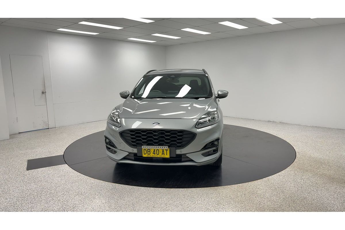 2020 Ford Escape ST-Line ZH