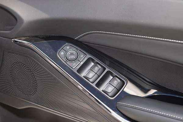 2025 GWM Haval H6 Ultra Hybrid B01