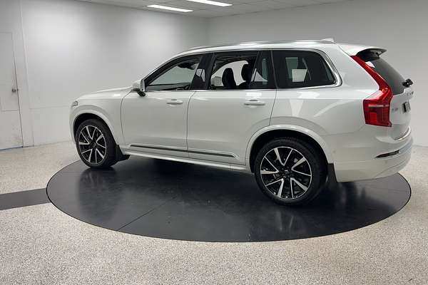 2024 Volvo XC90 Ultimate B6 Bright
