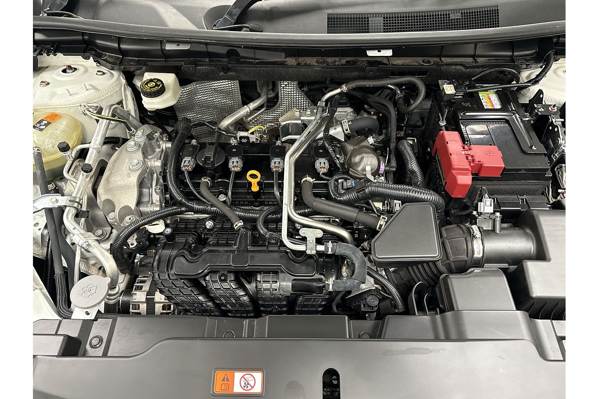 2023 Mitsubishi Outlander ES ZM