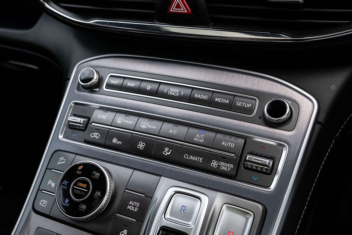 2022 Hyundai Santa Fe Hybrid Highlander TM.V4
