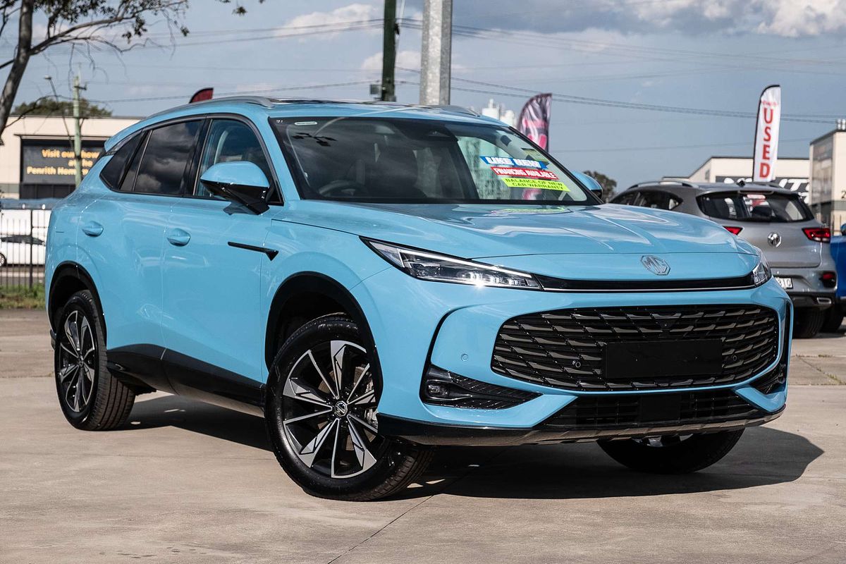 2024 MG HS Essence AS33