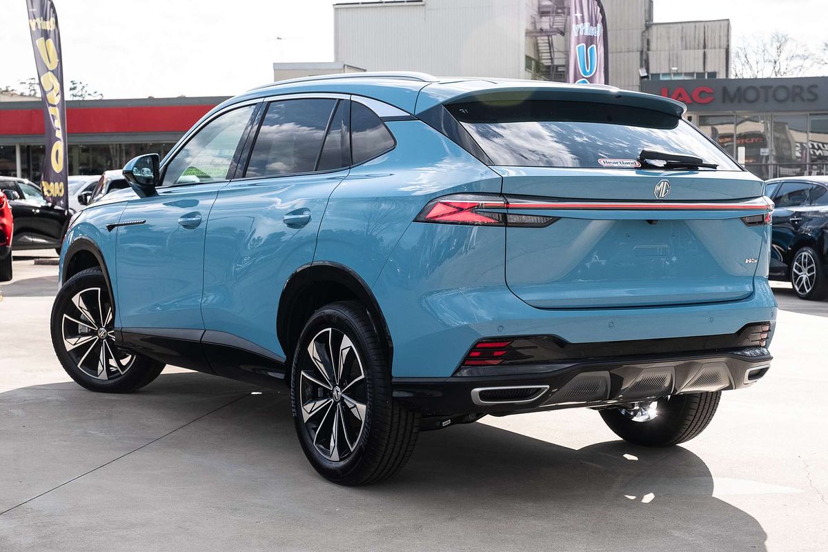 2024 MG HS Essence AS33