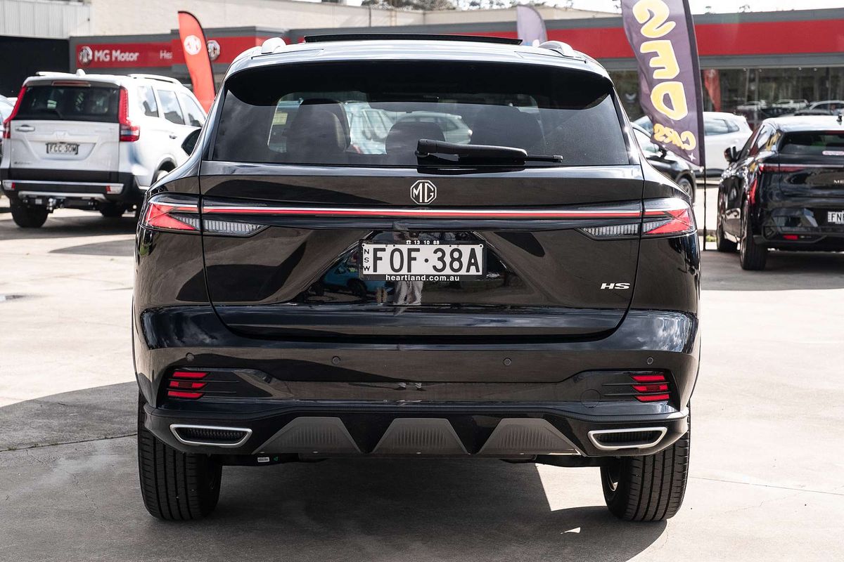 2024 MG HS Essence AS33