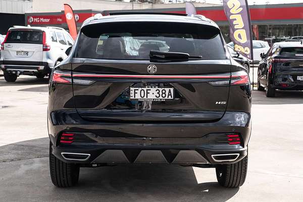 2024 MG HS Essence AS33