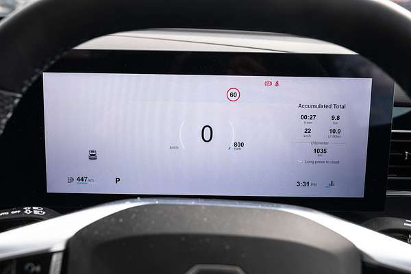 2024 MG HS Essence AS33